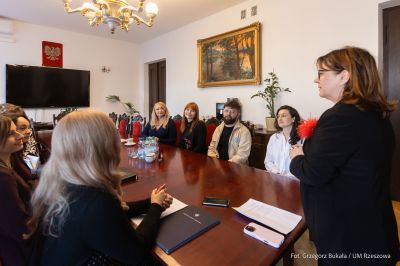 zdjjęcie z uroczystego wręczenia Stypendi&oacute;w Tw&oacute;rczych dla rzeszowskich stypendyst&oacute;w, fot. Grzegorz Bukała, Urząd Miasta Rzeszowa